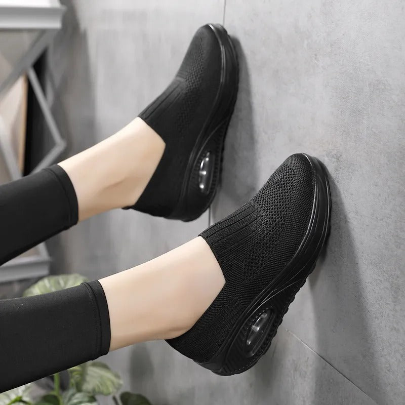 Women’s Orthopedic Non-Slip Shoes | Supportive Everyday Comfort